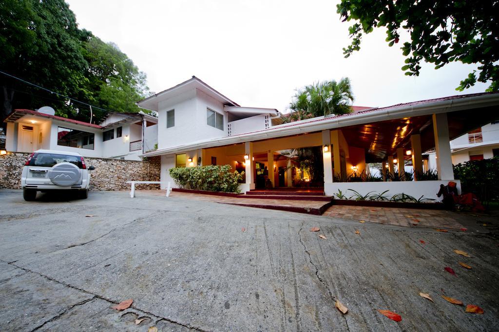 Hotel Mont Joli Cabo Haitiano Exterior foto