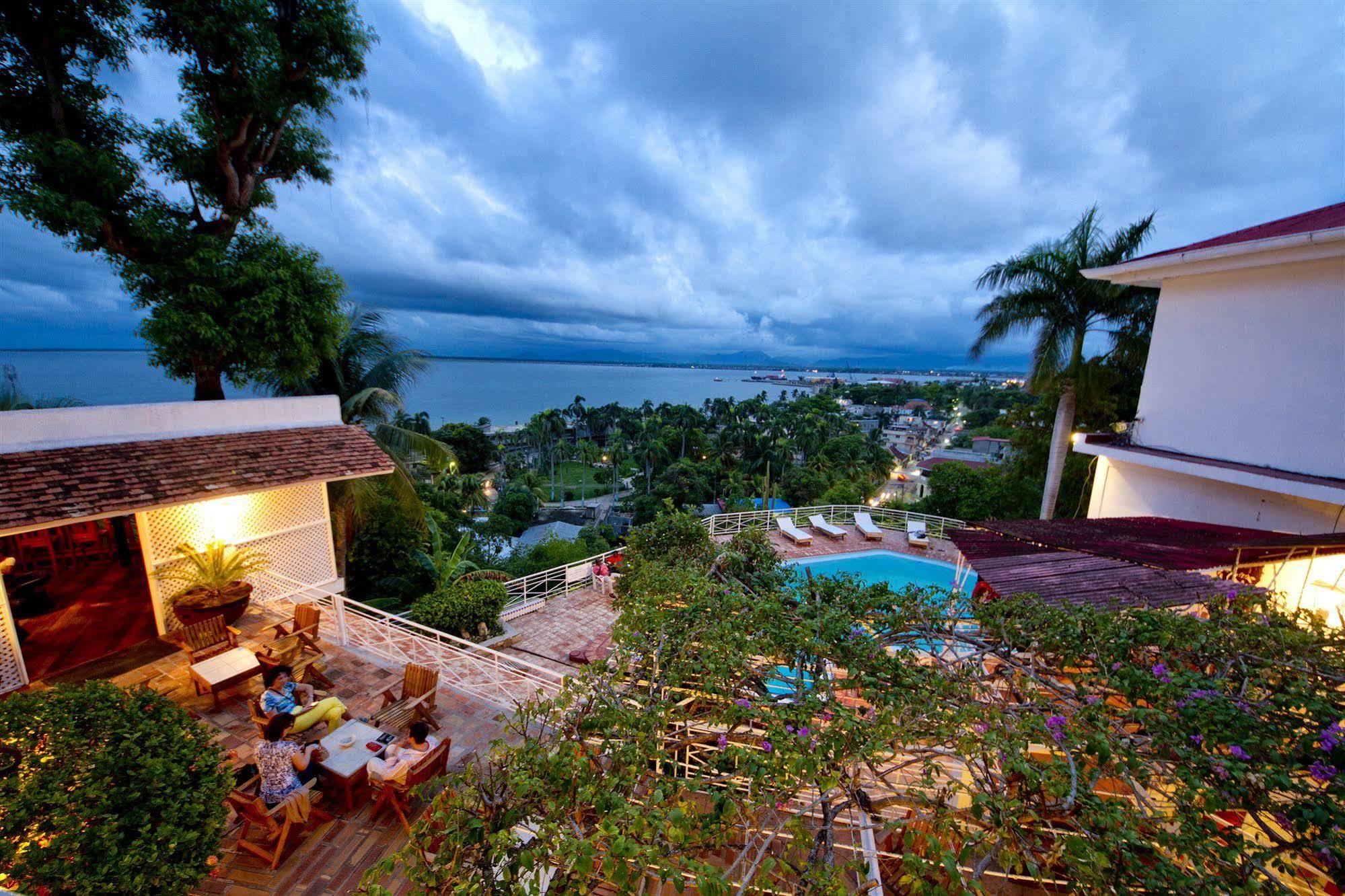 Hotel Mont Joli Cabo Haitiano Exterior foto